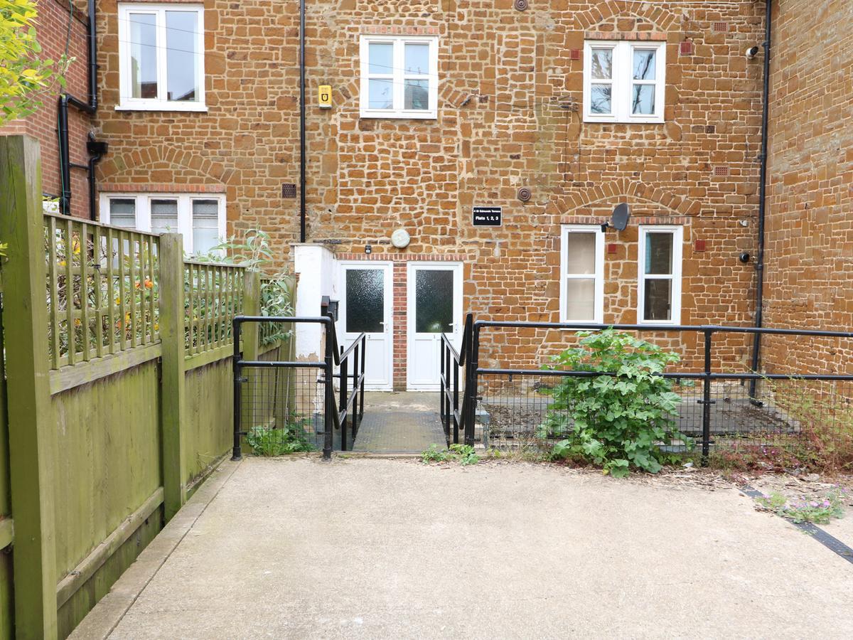 Flat 2, 4 St Edmund'S Terrace Daire Hunstanton Dış mekan fotoğraf
